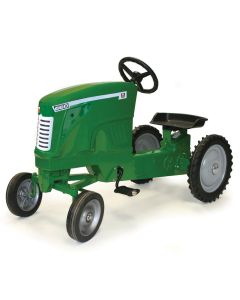 Oliver 660 WF Pedal Tractor